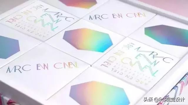 化妆品包装盒印刷厂家_包装印刷盒化妆定制品是什么_化妆品包装盒定制包装印刷